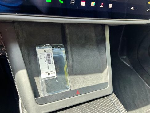 Used 2022 Tesla Model S Plaid AWD/4WD image 33