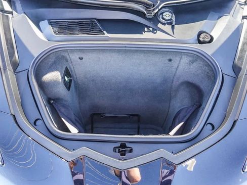 Used 2023 Chevrolet Corvette Stingray Convertible w/ Z51 Performance Package image 31