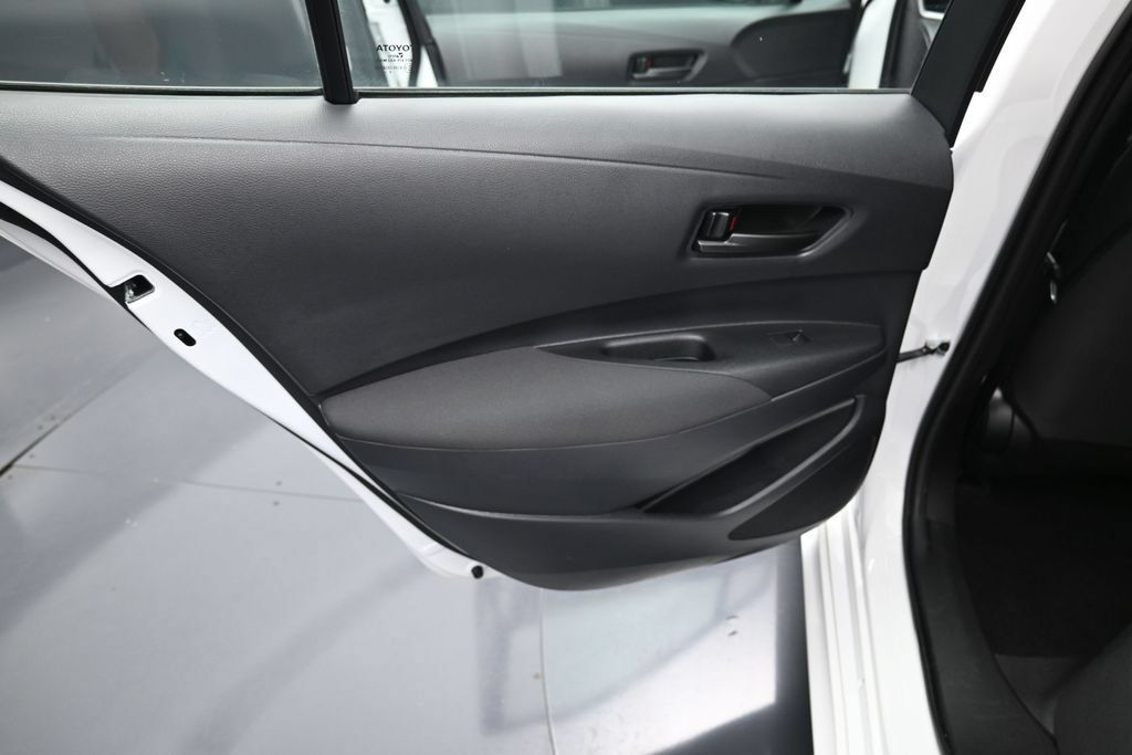 Used 2026 Toyota Corolla LE FWD image 26