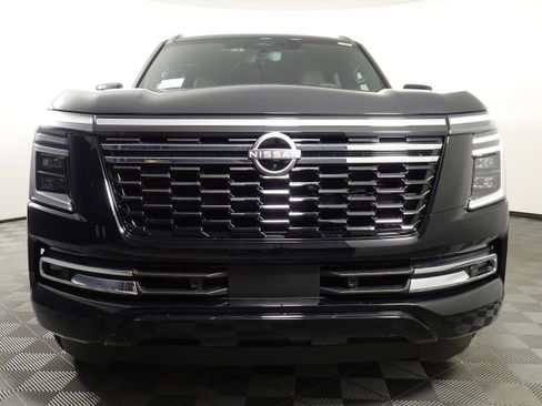 Used 2025 Nissan Armada Platinum Reserve image 16