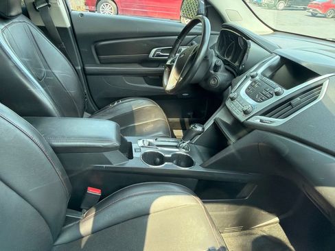 Used 2017 GMC Terrain SLT w/ Open Road Package AWD/4WD image 5
