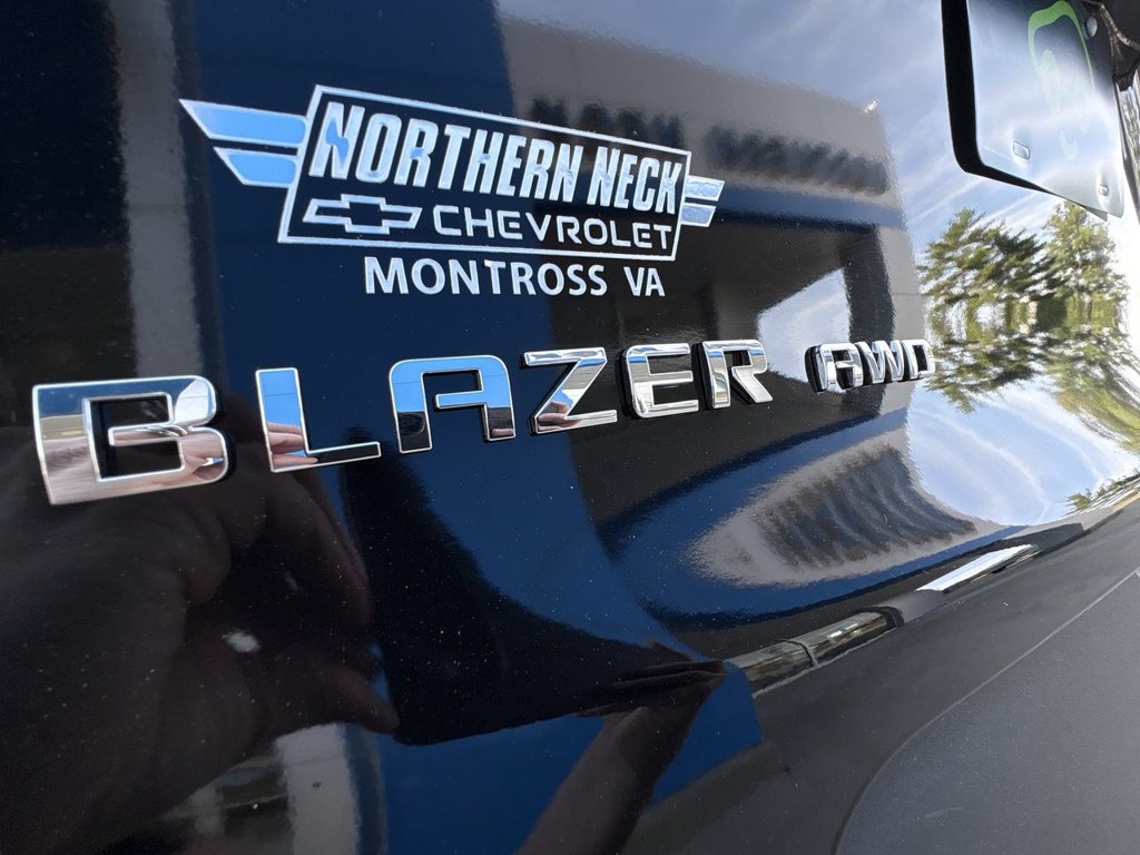 Certified 2025 Chevrolet Blazer LT AWD/4WD image 29