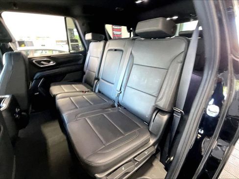 Used 2024 Chevrolet Tahoe LT AWD/4WD image 14