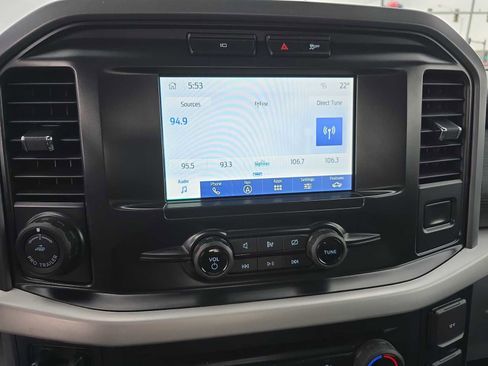 Used 2022 Ford F150 XLT w/ Trailer Tow Package image 12