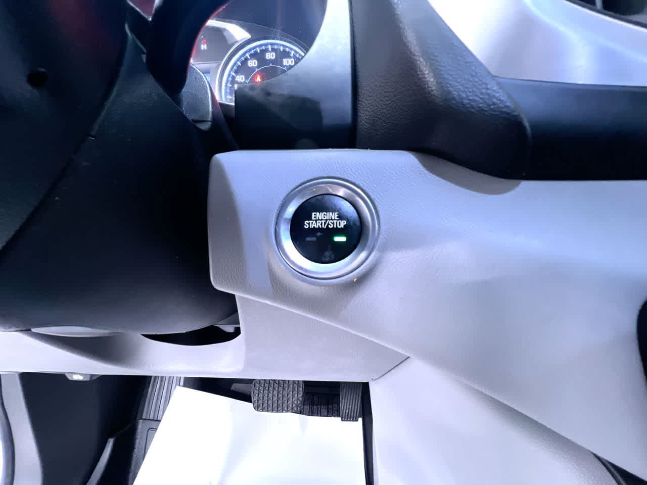 Used 2021 GMC Terrain SLT w/ LPO, Floor Liner Package FWD image 17