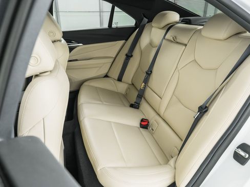 Used 2023 Cadillac CT4 Luxury image 23