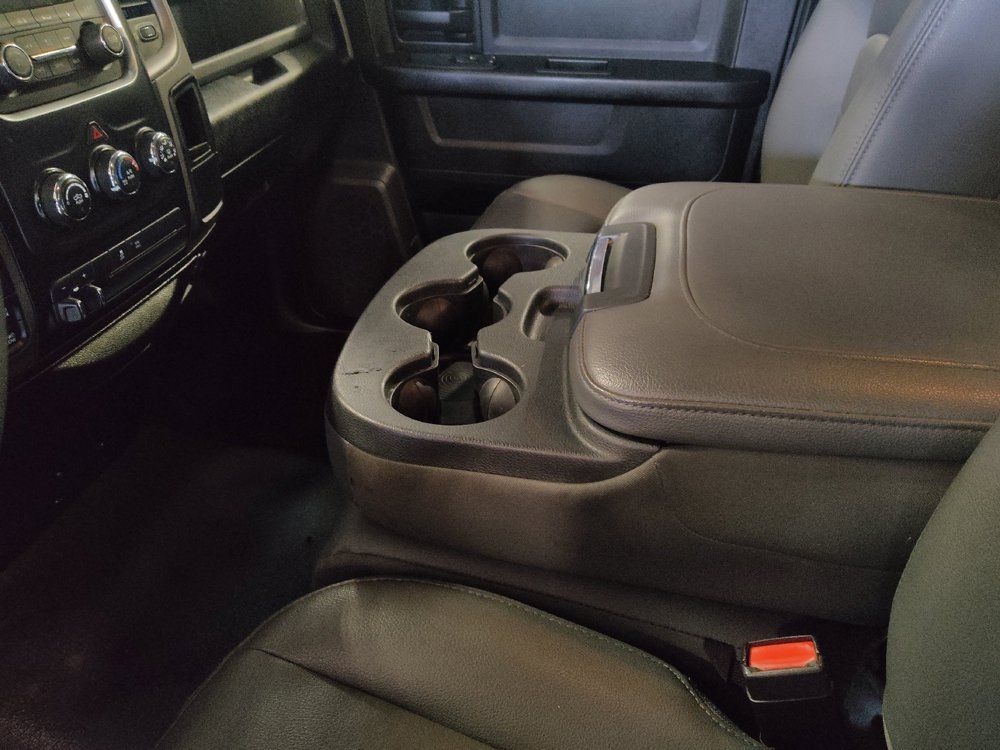 Used 2019 RAM 1500 Tradesman w/ Chrome Appearance Group AWD/4WD image 26
