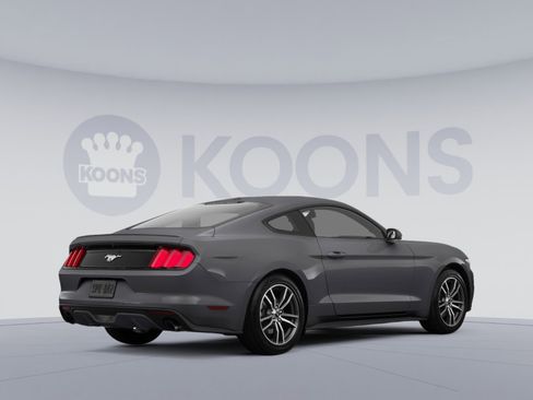 Used 2018 Ford Mustang Premium w/ Equipment Group 201A RWD image 4