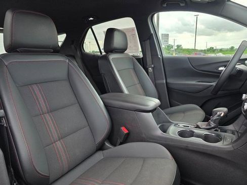 Used 2023 Chevrolet Equinox RS AWD/4WD image 19
