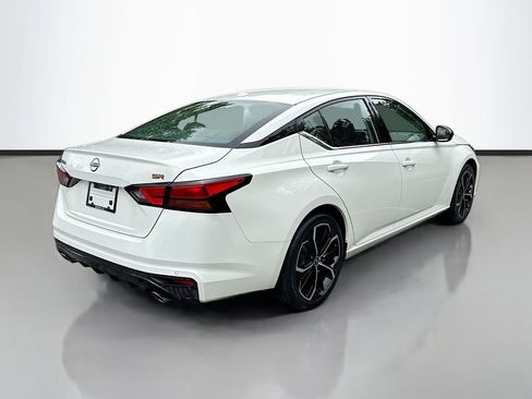 Certified 2024 Nissan Altima 2.5 SR FWD image 6