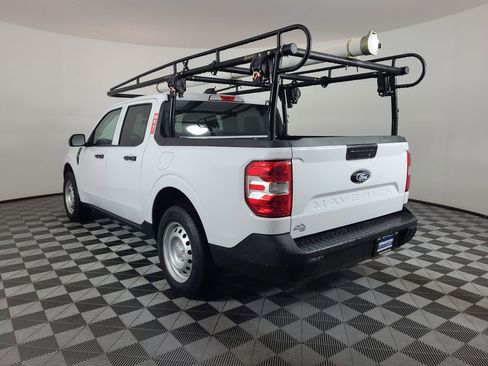 Used 2025 Ford Maverick XL w/ Equipment Group 102A AWD/4WD image 5