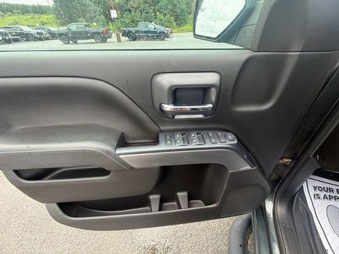 Used 2018 Chevrolet Silverado 1500 LT w/ All Star Edition AWD/4WD image 18