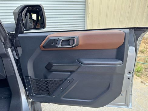 Used 2024 Ford Bronco Outer Banks AWD/4WD image 46