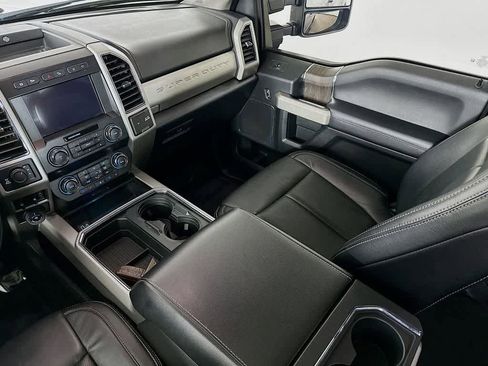 Certified 2020 Ford F250 Lariat image 11