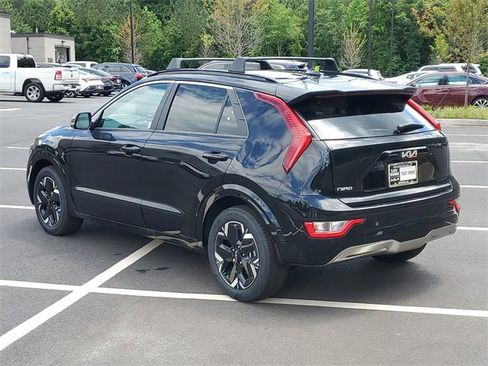 New 2025 Kia Niro Wind w/ Wind Preserve Package image 6