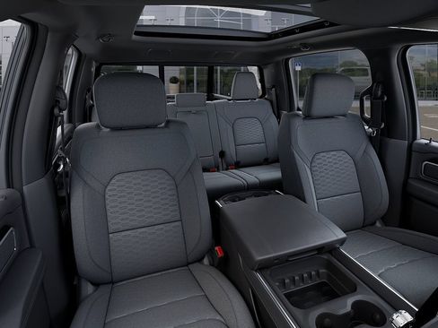 New 2026 RAM 1500 Big Horn AWD/4WD image 16
