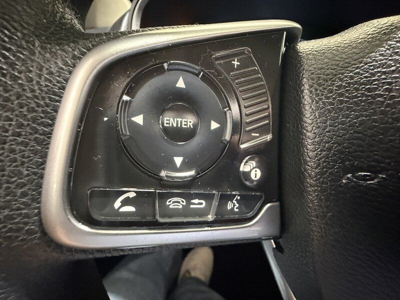 Used 2017 Honda CR-V EX image 23