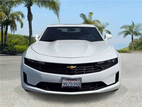 Used 2020 Chevrolet Camaro LT RWD image 3