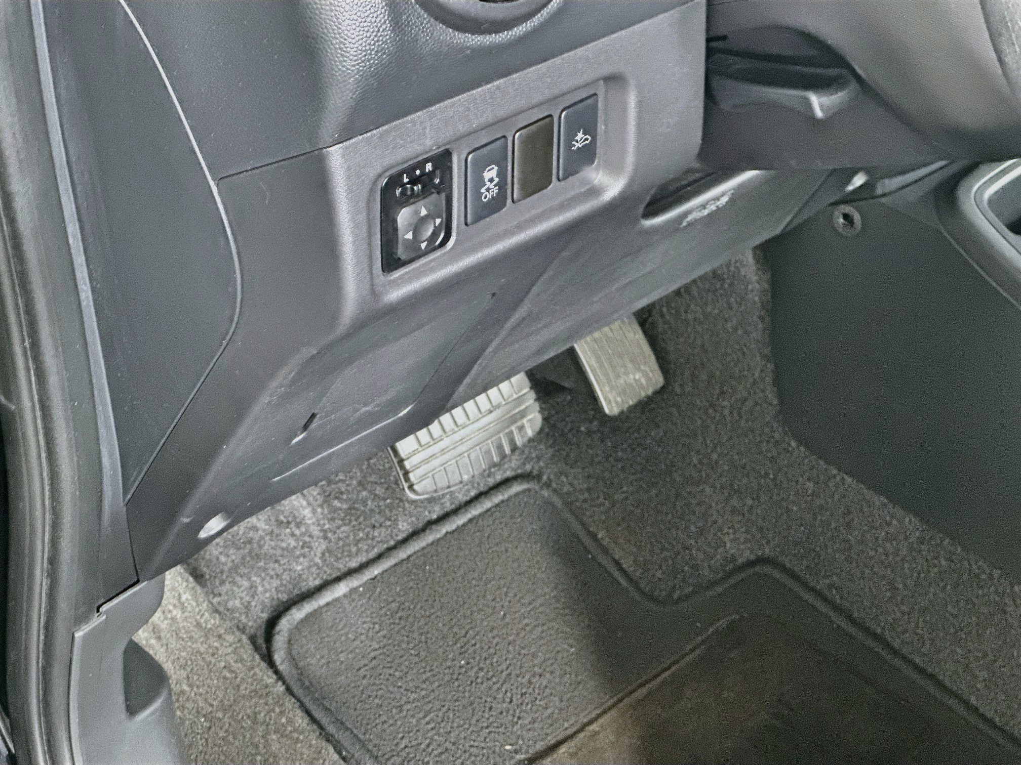 Used 2024 Mitsubishi Mirage ES FWD image 16