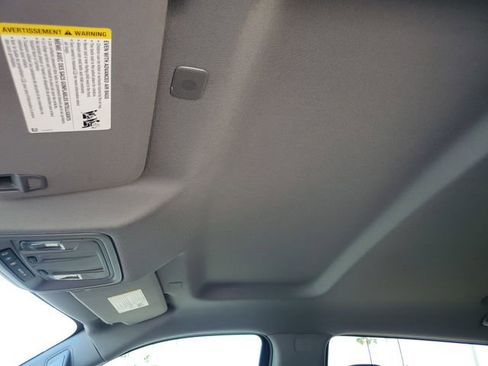 Used 2023 Chevrolet Silverado 1500 LT image 30