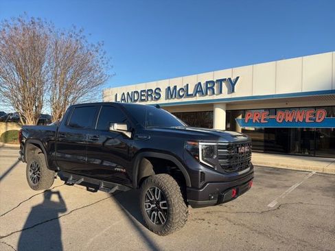 Used 2024 GMC Sierra 1500 AT4 w/ AT4 Premium Package image 1