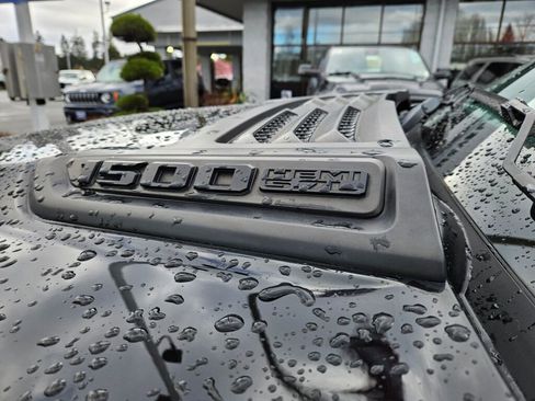 Used 2020 RAM 1500 Sport w/ Level 2 Equipment Goup w/2_L image 9