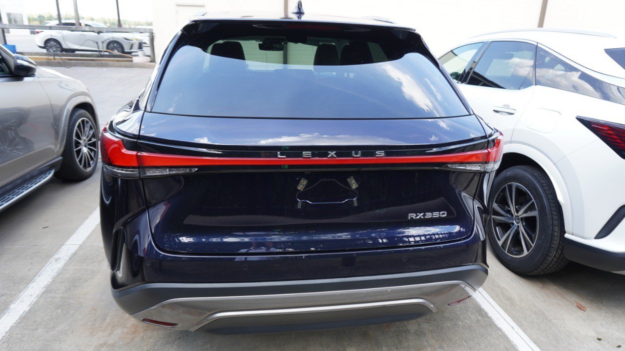 Used 2023 Lexus RX 350 FWD w/ Accessory Package (Z1) image 6