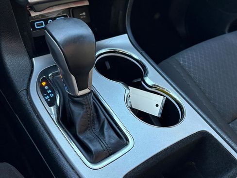 Used 2022 Jeep Grand Cherokee Laredo E image 21