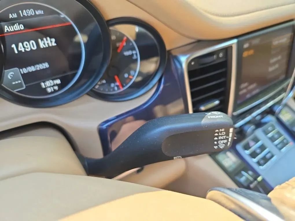 Used 2011 Porsche Panamera 4 AWD/4WD image 20