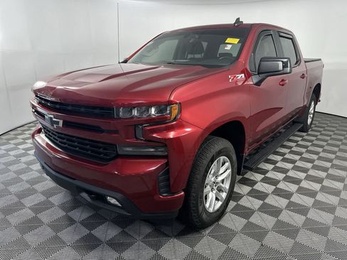 Used 2021 Chevrolet Silverado 1500 RST w/ Convenience Package II AWD/4WD image 4