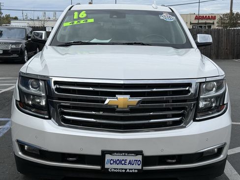Used 2016 Chevrolet Suburban LTZ image 2