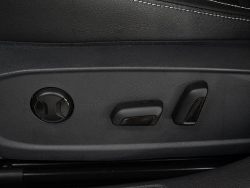 Used 2022 Volkswagen Jetta SE FWD image 22