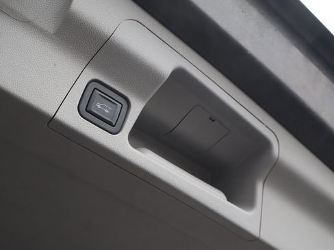 Used 2019 GMC Acadia SLE w/ Driver Alert Package I image 48