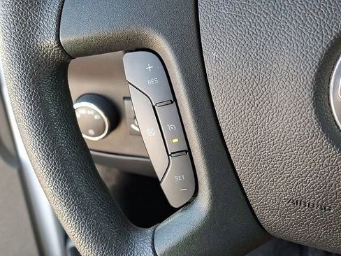 Used 2024 GMC Savana 2500 w/ Driver Convenience Package image 19