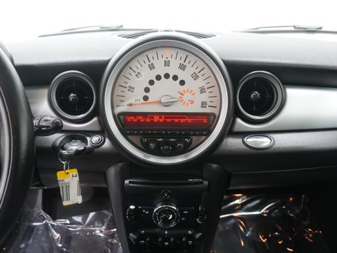 Used 2013 MINI Cooper Hardtop FWD image 17