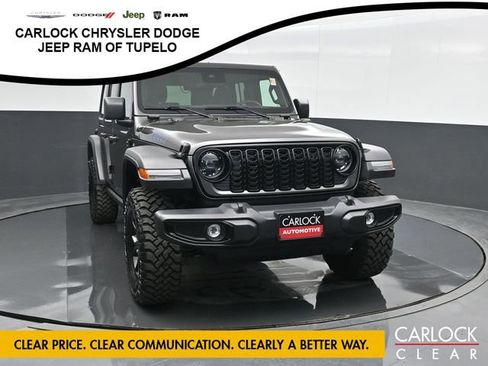 Used 2025 Jeep Wrangler Sport image 6