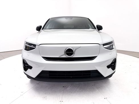 Used 2023 Volvo C40 P8 Recharge Ultimate AWD/4WD image 11
