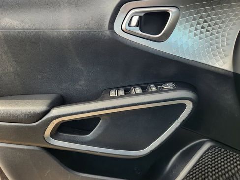 Used 2024 Kia Soul LX w/ Option Group 015 image 25