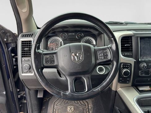 Used 2018 RAM 1500 Big Horn AWD/4WD image 11