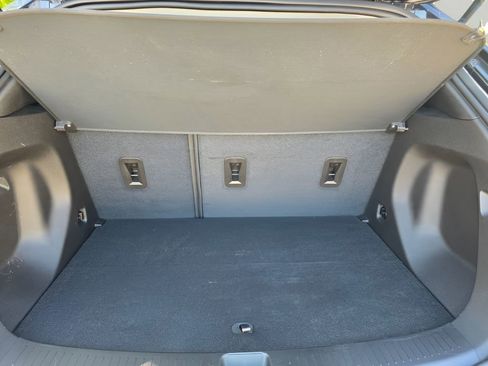 Used 2023 Chevrolet Bolt EUV LT w/ Driver Confidence Package image 6