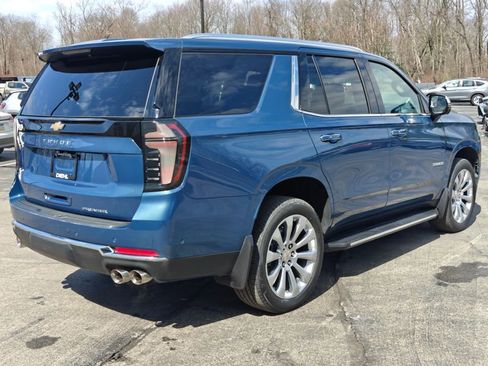 Used 2025 Chevrolet Tahoe Premier image 9