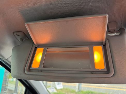 Used 2008 Saturn Astra XE image 23