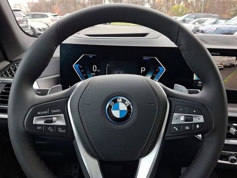 New 2026 BMW X5 xDrive50e w/ Climate Comfort Package image 18