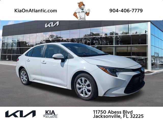 Used 2024 Toyota Corolla LE FWD image 1