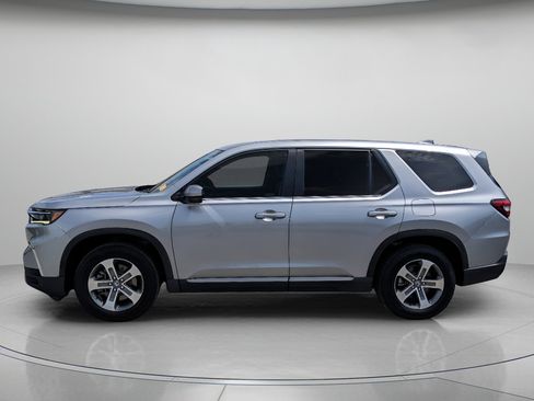 Used 2024 Honda Pilot EX-L image 7