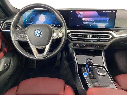 Certified 2023 BMW i4 eDrive40 w/ Premium Package image 4