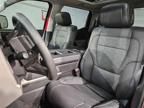 Used 2024 Toyota Tundra Limited AWD/4WD image 24