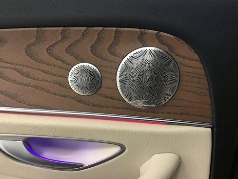 Used 2022 Mercedes-Benz E 350 4MATIC Sedan w/ AMG Line Exterior image 29