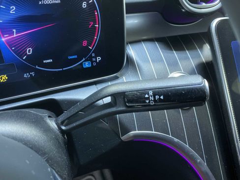 Used 2023 Mercedes-Benz C 300 Sedan image 17