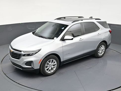 Used 2022 Chevrolet Equinox LT FWD image 13
